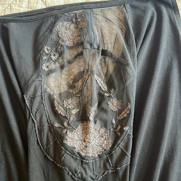 Maurices Long Sleeved Blouse Size XL - Picture 6 of 11